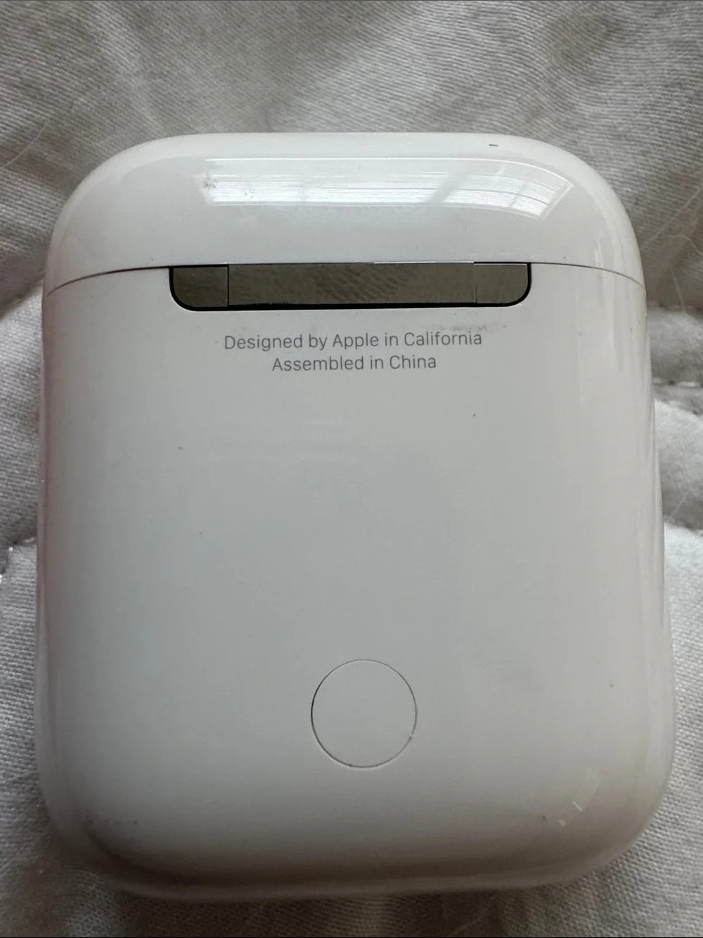 Apple genuine wireless